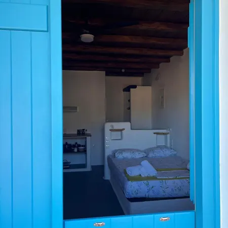 Kolomba Guests House *
